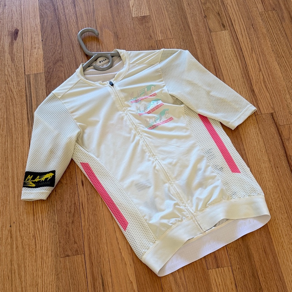 Rare - MAAP bleach design werks collaboration Cream and Pink Cycling Jersey
